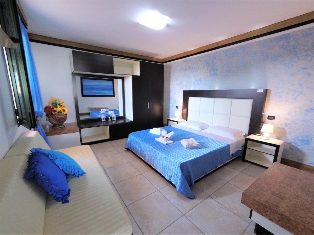 Hotel Alba Chiara Sant'Andrea Salento Εξωτερικό φωτογραφία