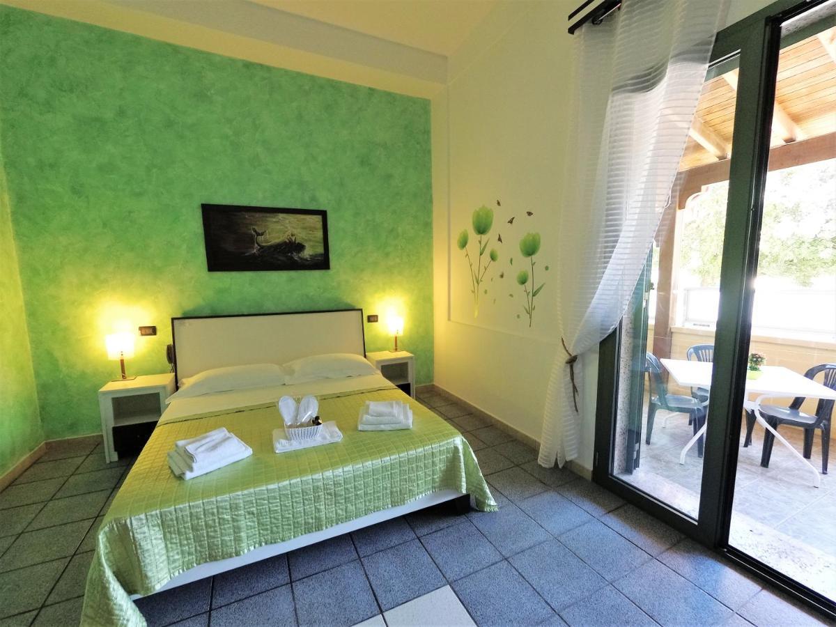 Hotel Alba Chiara Sant'Andrea Salento Εξωτερικό φωτογραφία