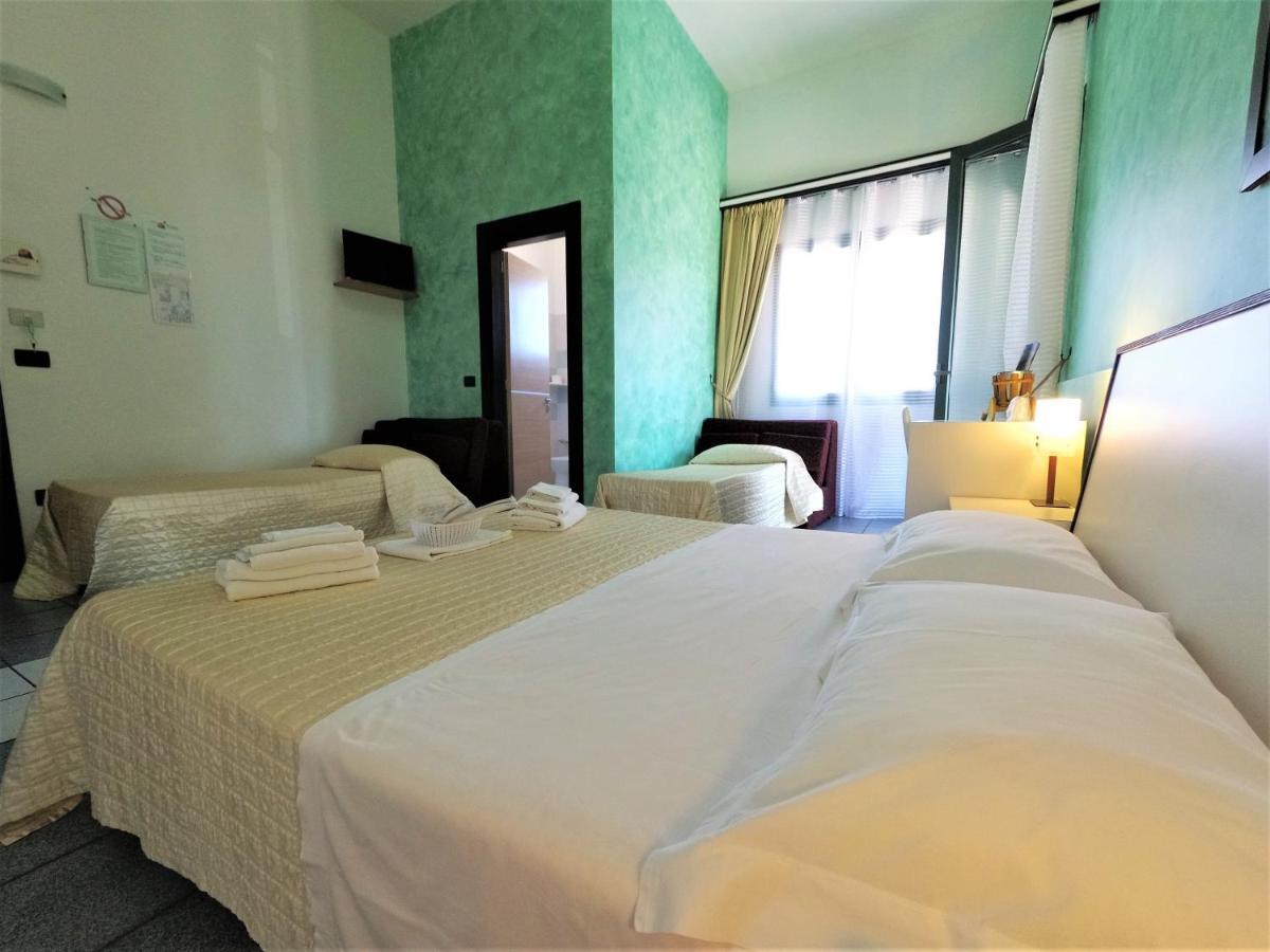 Hotel Alba Chiara Sant'Andrea Salento Εξωτερικό φωτογραφία