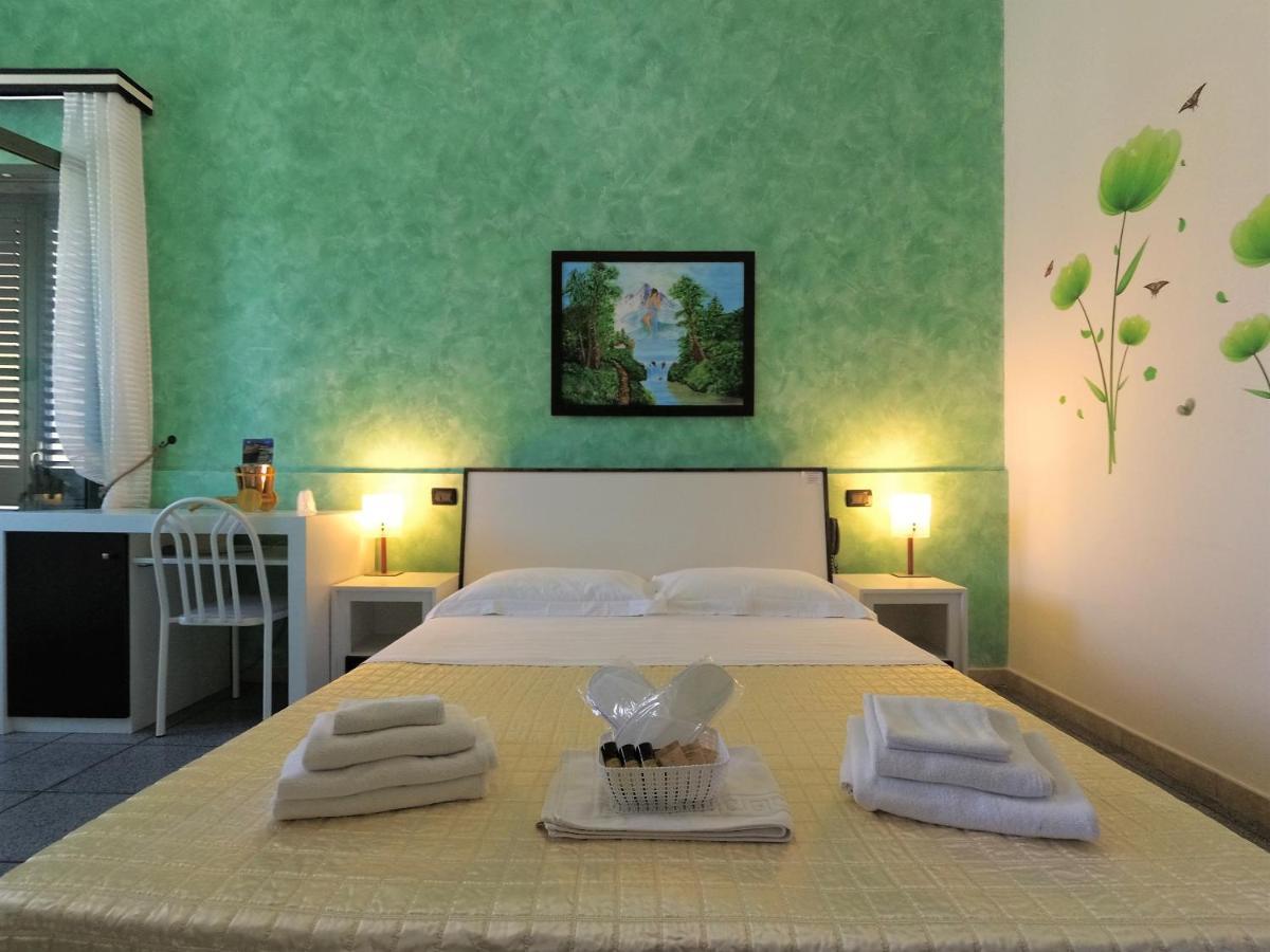 Hotel Alba Chiara Sant'Andrea Salento Εξωτερικό φωτογραφία