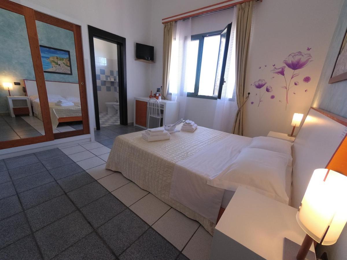 Hotel Alba Chiara Sant'Andrea Salento Εξωτερικό φωτογραφία